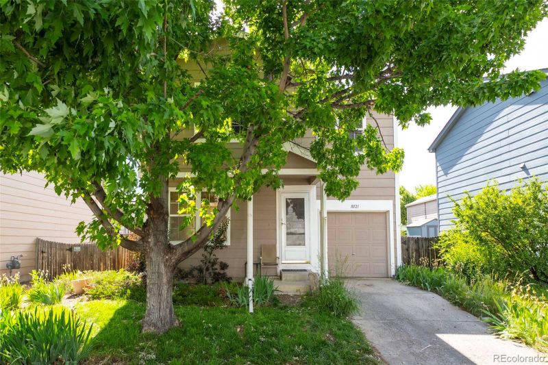 10121 Glencoe Ct, Thornton, CO 80229
