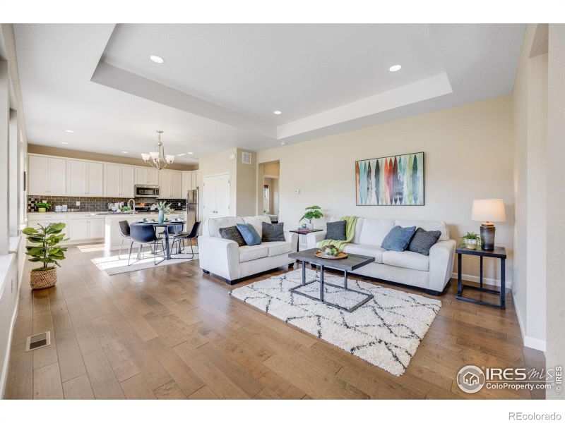 10821 N Montane Dr, Broomfield, CO 80021