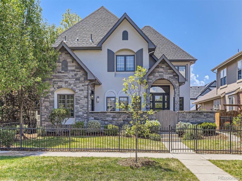 8134 E Fairmount Dr, Denver, CO 80230