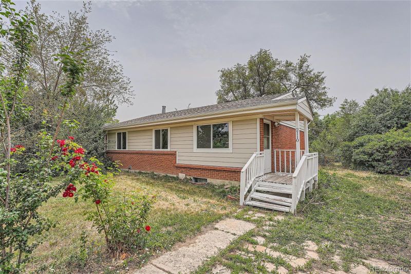 2110 Valley View Dr, Denver, CO 80221