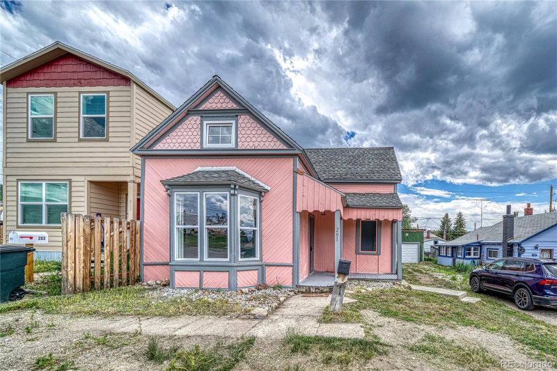 205 Chestnut St, Leadville, CO 80461