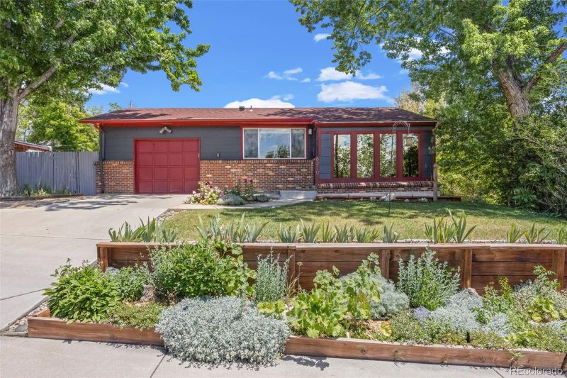 6210 Balsam St, Arvada, CO 80004