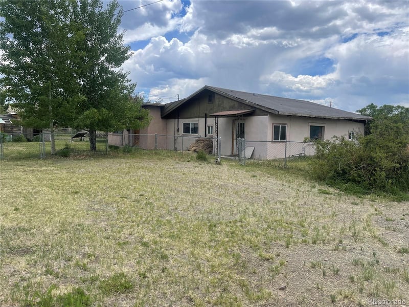 25 5th St, Del Norte, CO 81132