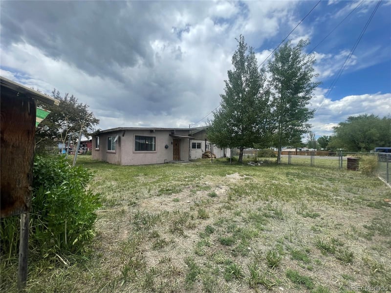 25 5th St, Del Norte, CO 81132