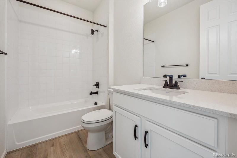 2608 Simpson Ln, Erie, CO 80026