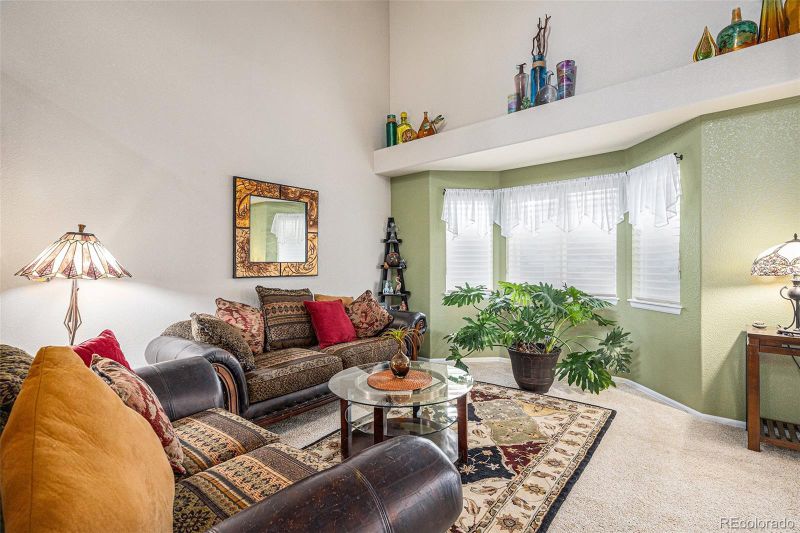 21955 E Lake Pl, Aurora, CO 80015