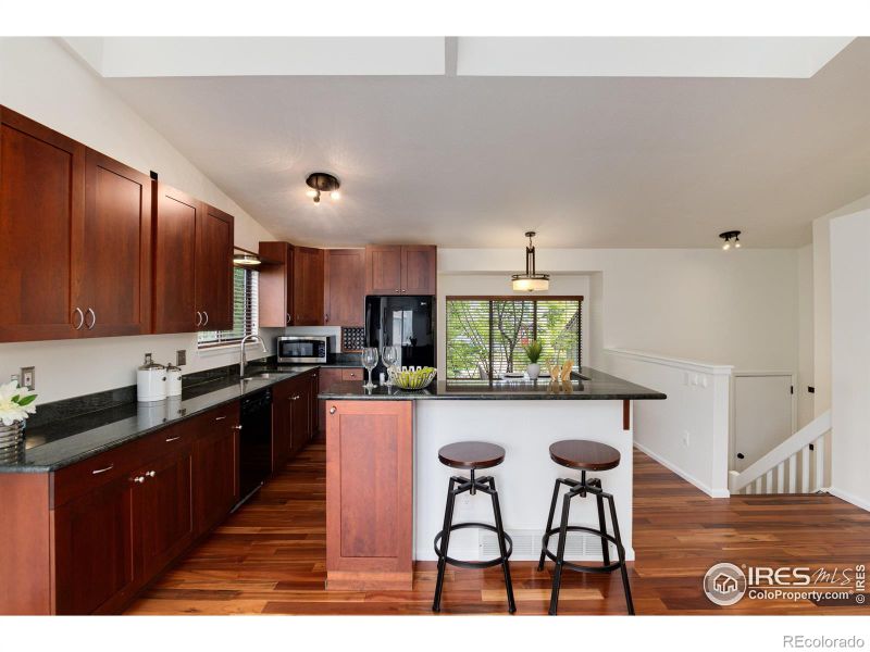 226 Lois Cir, Louisville, CO 80027