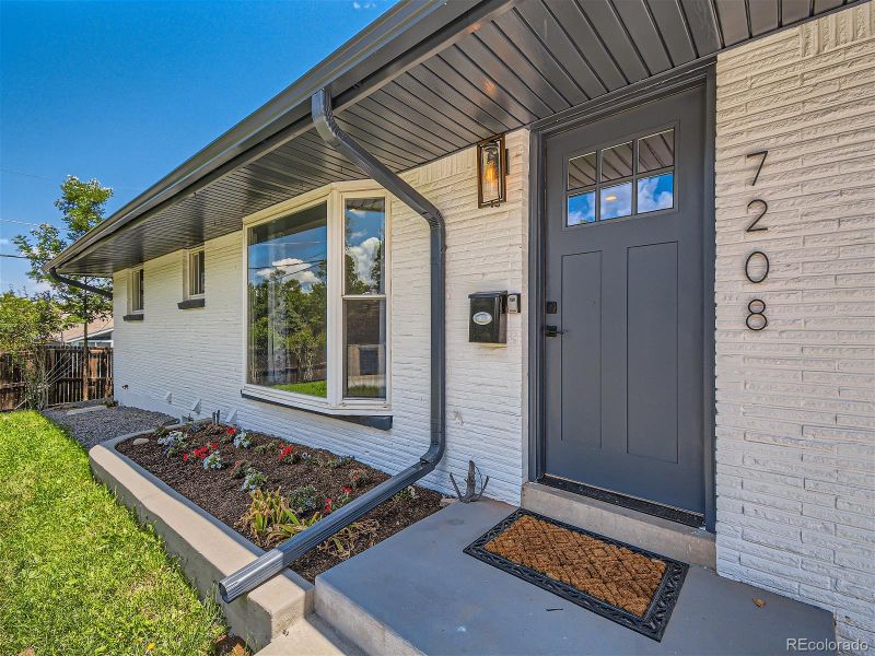 7208 S Broadway, Centennial, CO 80122