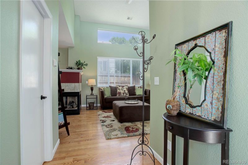 6801 W Remington Pl, Littleton, CO 80128