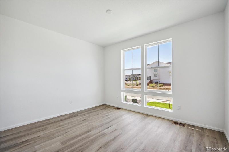 659 Turnip Pl, Johnstown, CO 80534