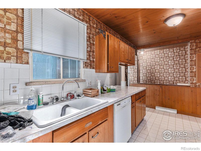 1817 27th St, Greeley, CO 80631
