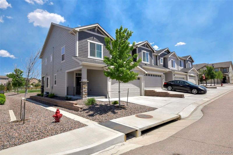 834 Marine Corps Dr, Monument, CO 80132