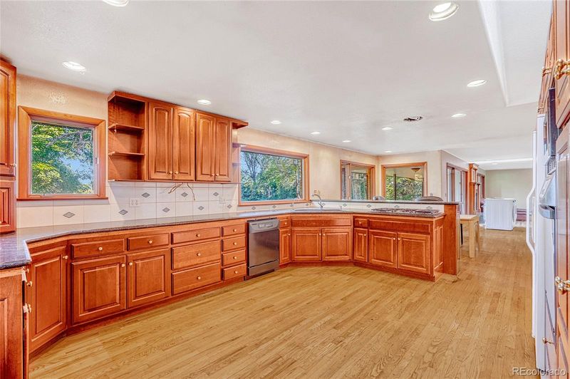 11499 Flatiron Dr, Lafayette, CO 80026