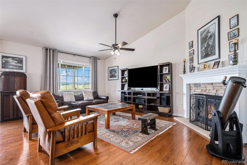 6506 Arabella Dr, Castle Rock, CO 80108