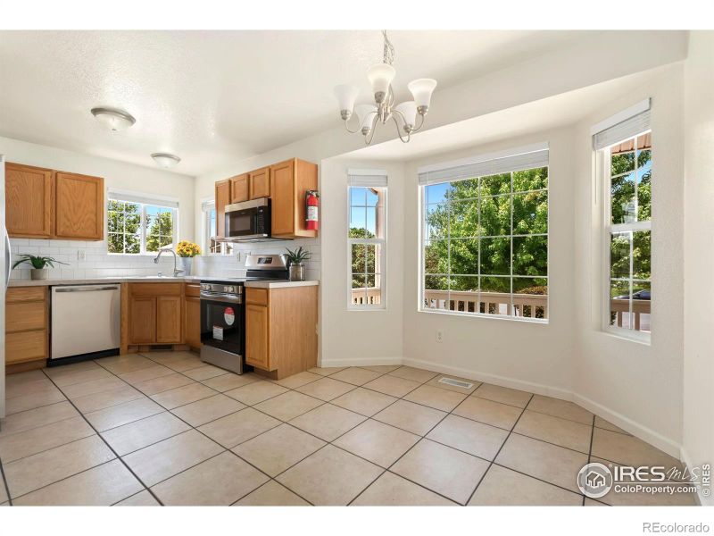 3414 Sheltered Harbor Dr, Evans, CO 80620