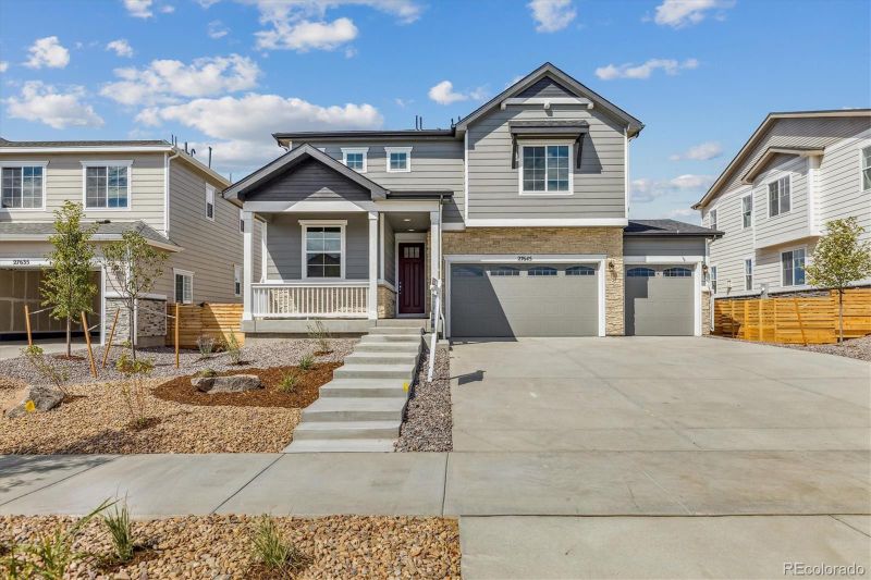 27645 E Byers Pl, Aurora, CO 80018