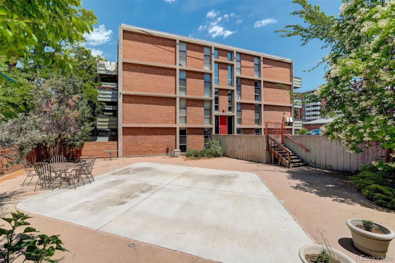 2500 S York St #309, Denver, CO 80210