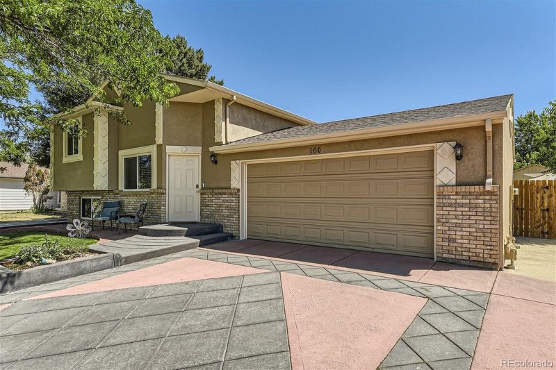160 N 16th Dr, Brighton, CO 80601