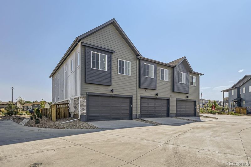 10218 Milwaukee Cir, Thornton, CO 80229