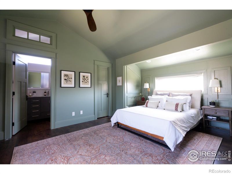 401 Mapleton Ct, Fort Collins, CO 80526