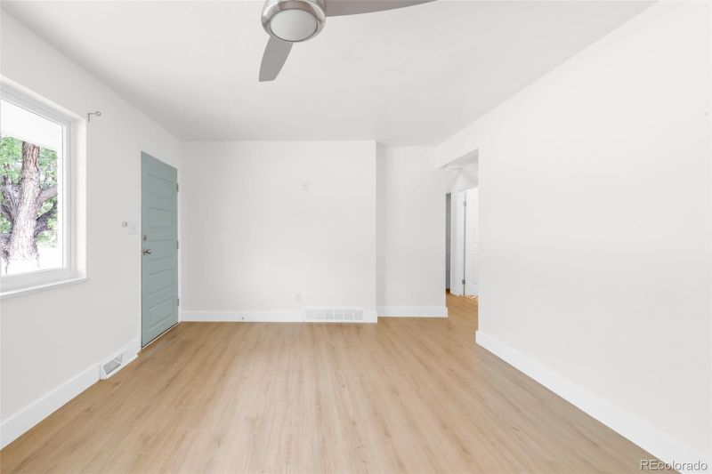 7931 Granada Rd, Denver, CO 80221