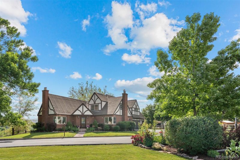 6901 Lee St, Arvada, CO 80004
