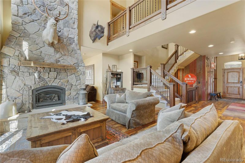 208 Chiming Bells Ct, Frisco, CO 80443