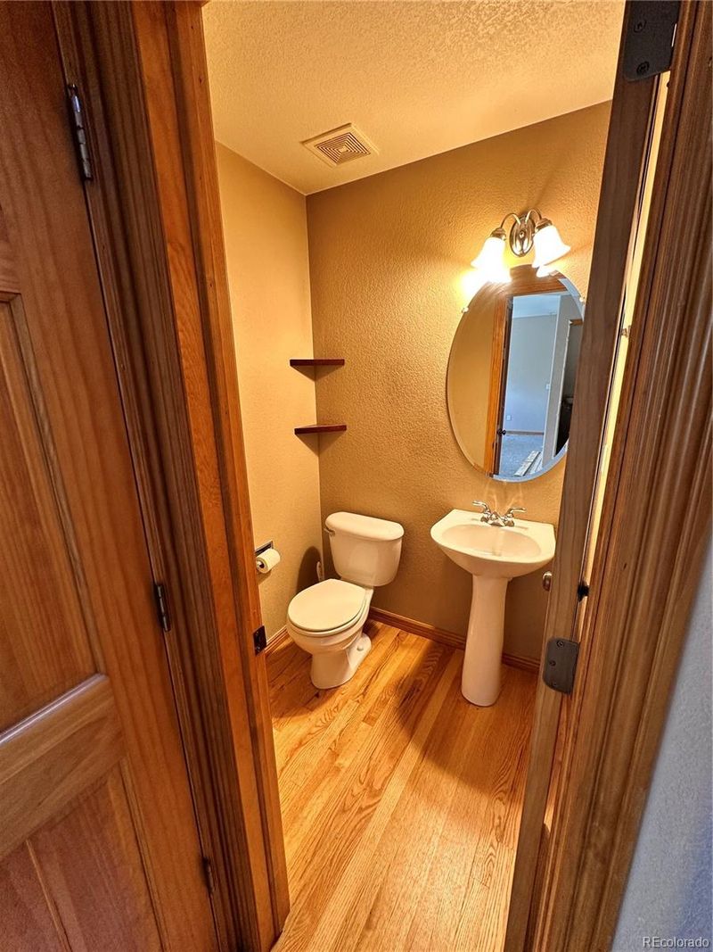 21832 E Nassau Pl, Aurora, CO 80018