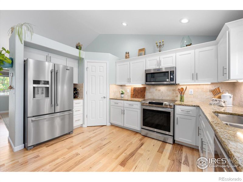 456 Peyton Dr, Fort Collins, CO 80525