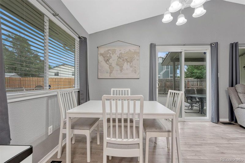 4404 Moonbeam Dr, Colorado Springs, CO 80916