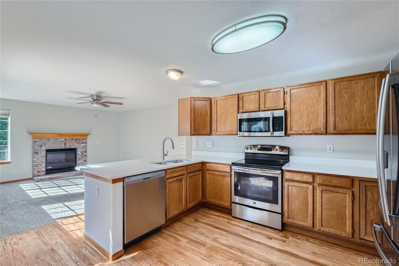 6422 Quartz Cir, Arvada, CO 80007
