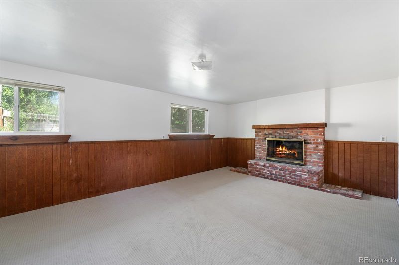 2311 Mckinley Ave, Louisville, CO 80027