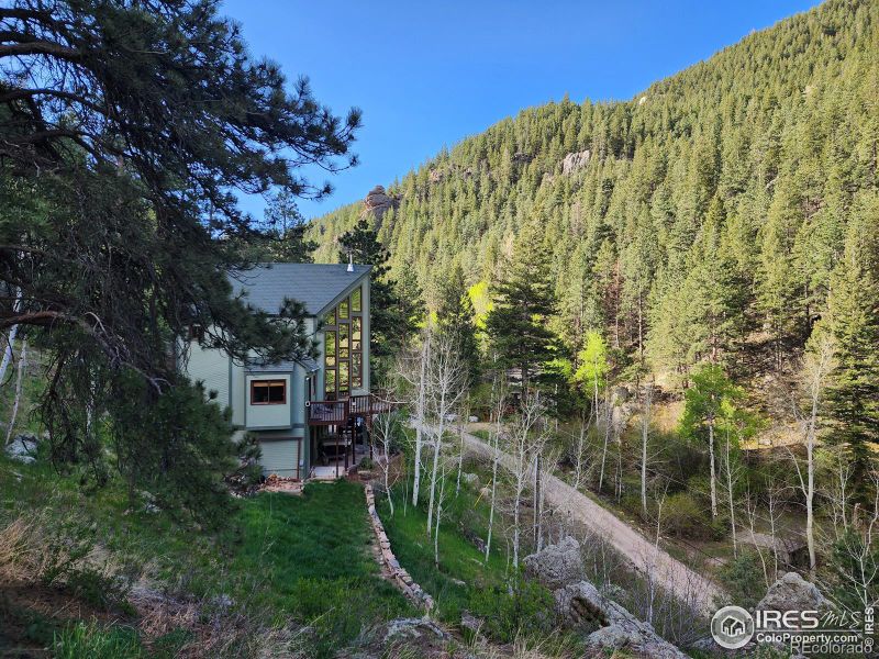 600 Waltonia Rd, Drake, CO 80515