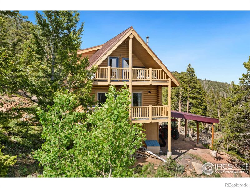 1059 Jicarilla Trl, Red Feather Lakes, CO 80545