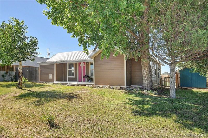 600 First St, Silver Cliff, CO 81252