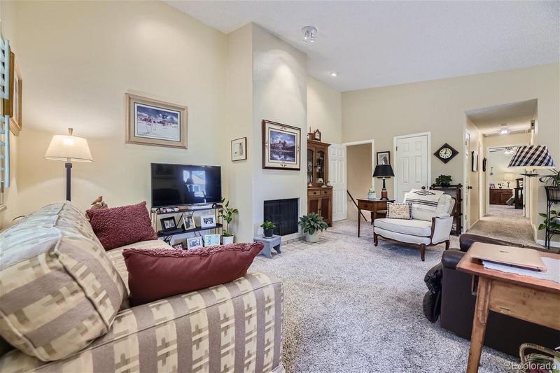 7222 W Portland Ave, Littleton, CO 80128