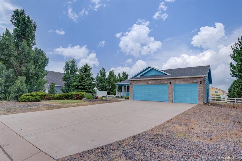 8572 Bohleen Rd, Peyton, CO 80831