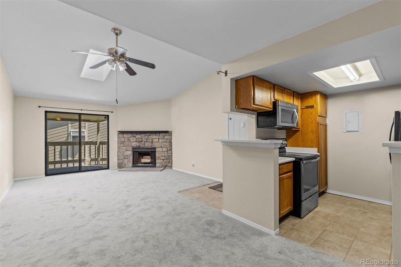 8225 Fairmount Dr #208, Denver, CO 80247