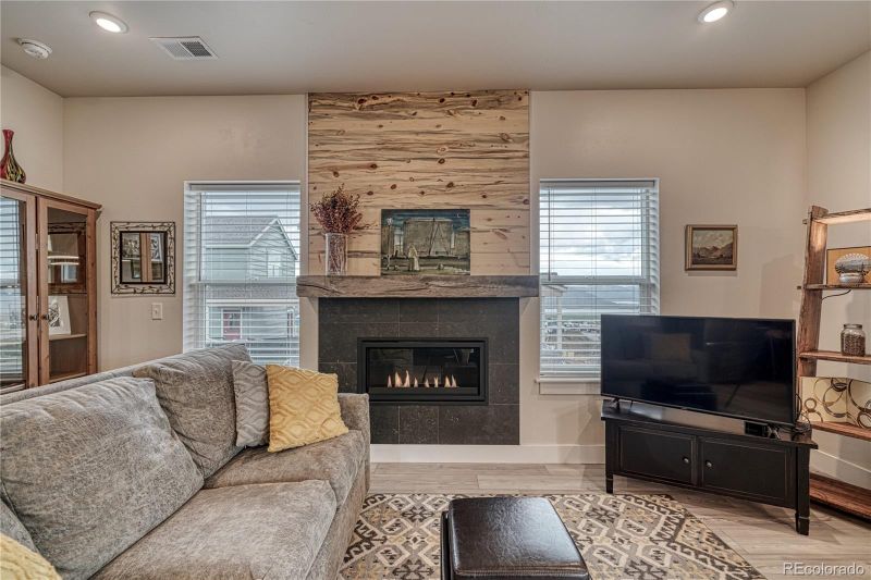 615 E 12th St, Leadville, CO 80461