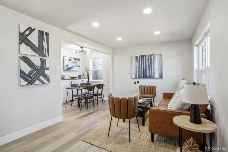 1732 Oswego St, Aurora, CO 80010