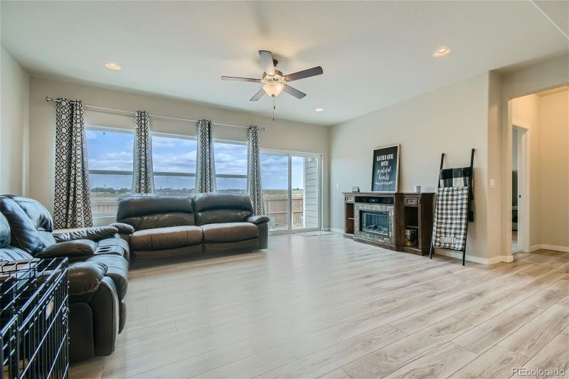 198 Chipeta Way, Brighton, CO 80603