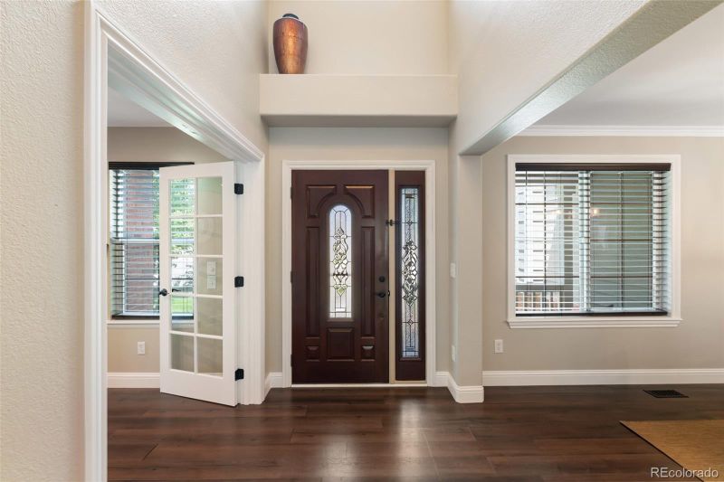 7806 Aravon Ct, Lone Tree, CO 80124
