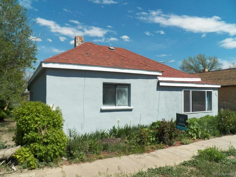 321 West St, Aguilar, CO 81020