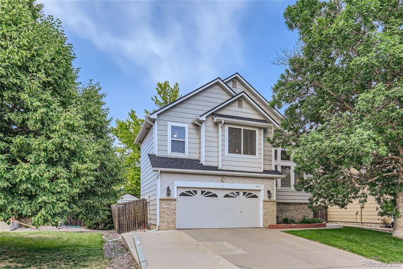 3250 S Biscay Way, Aurora, CO 80013