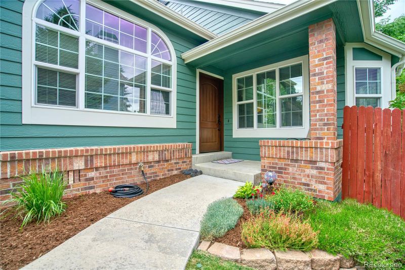 9874 Iris St, Broomfield, CO 80021