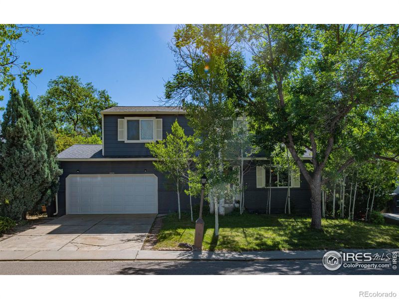 2424 Tulip St, Longmont, CO 80501