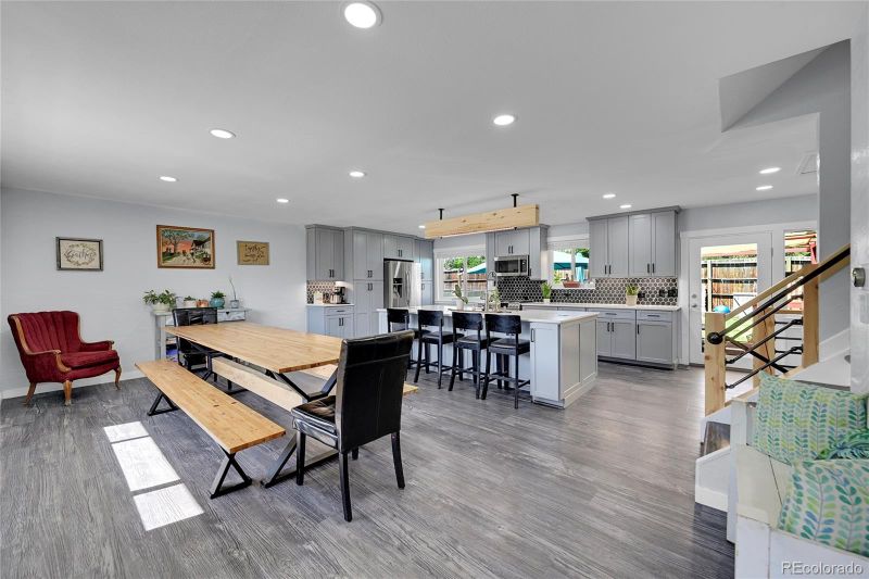 6307 S Johnson St, Littleton, CO 80123