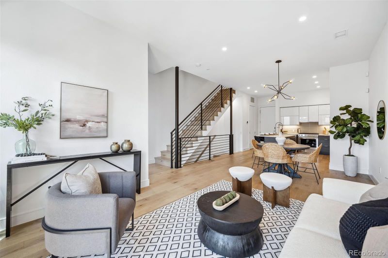 340 E Exposition Ave #4, Denver, CO 80209