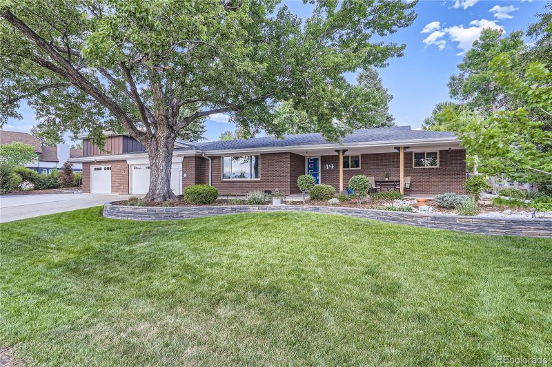 14 Rangeview Dr, Wheat Ridge, CO 80215