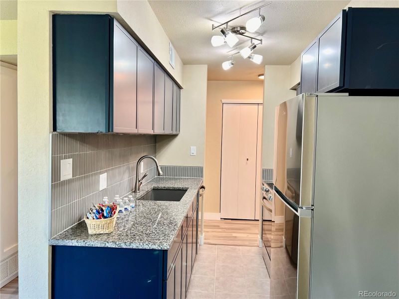 7455 E Quincy Ave #205, Denver, CO 80237